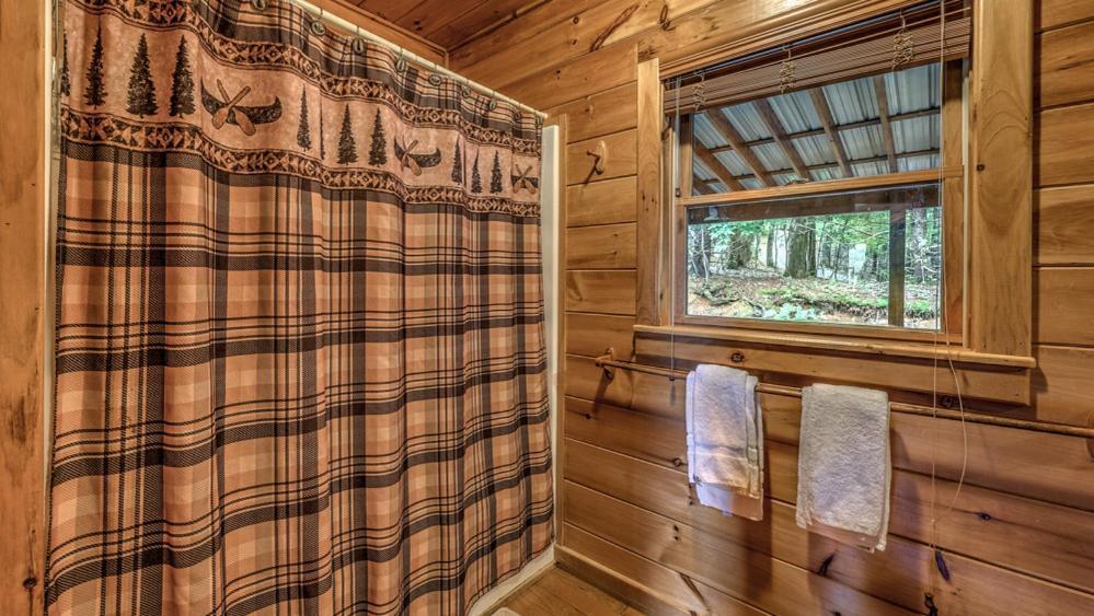 Lake Vista Lodge บลูริดจ์ ภายนอก รูปภาพ